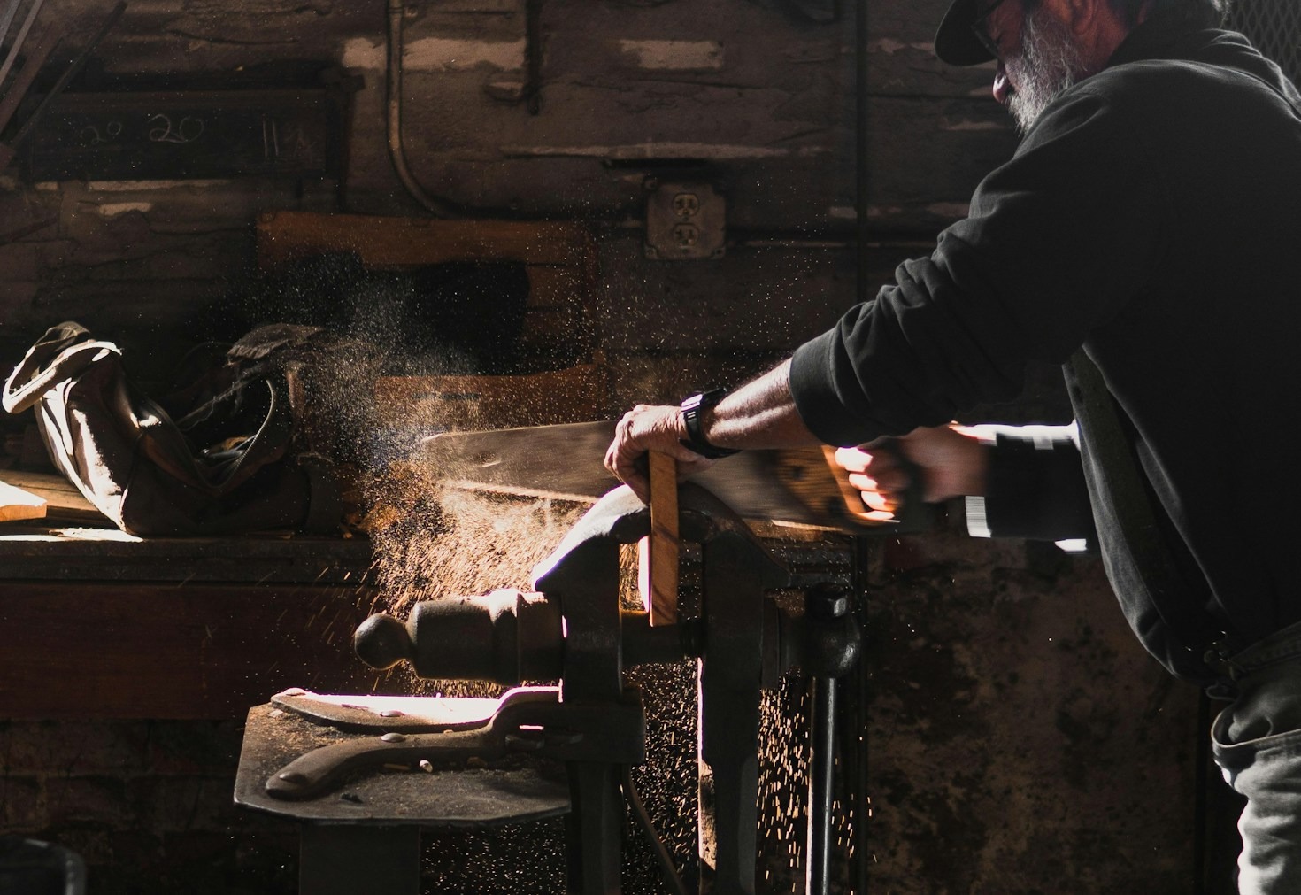5 Reasons to Choose Cedar for Your Garden Projects